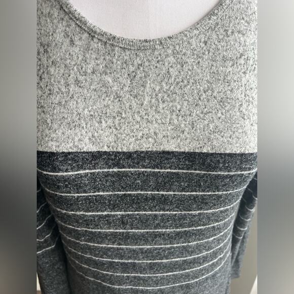 Ella Mara Anthropologie Gray Striped LS Sweater Dress Wm Small - Picture 5 of 8